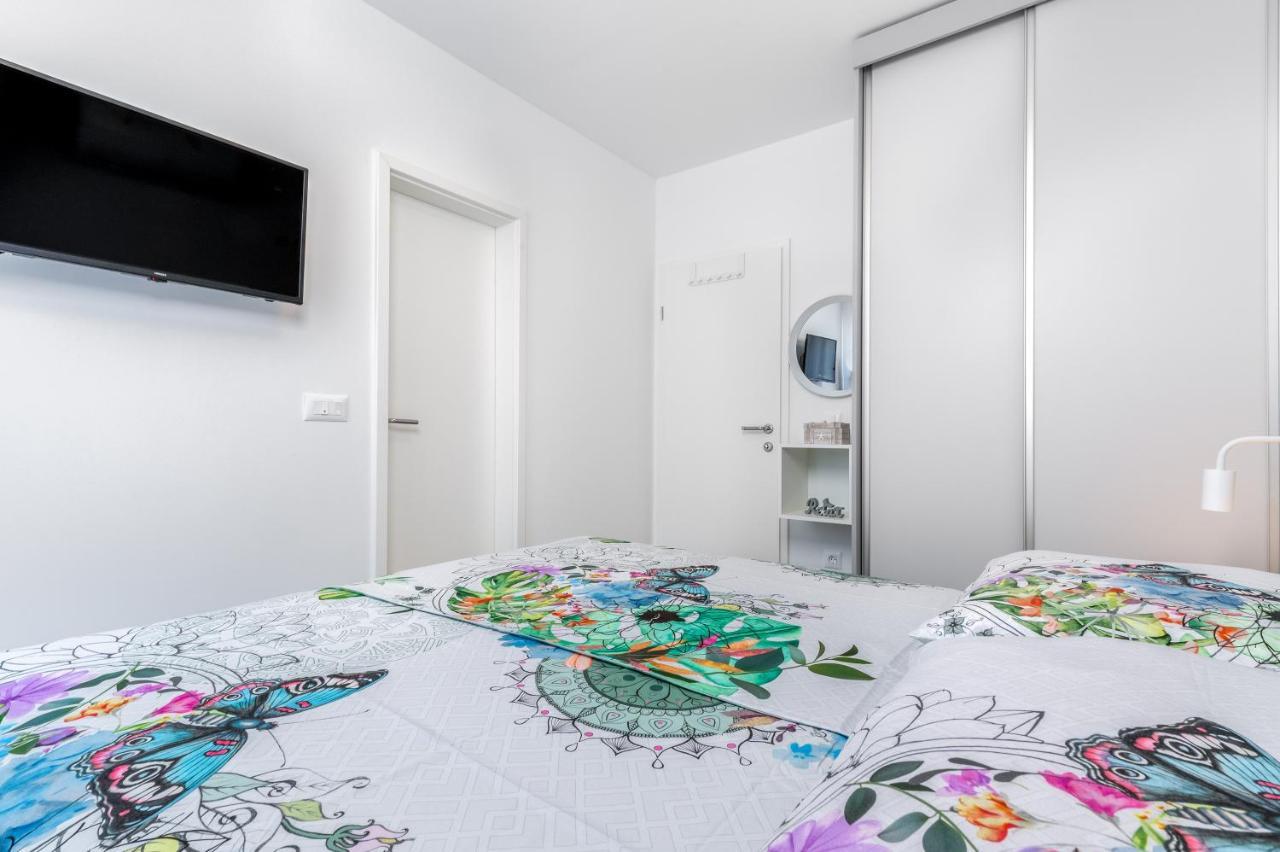 Villa Destiny Nedescina, Istrien, Kroatien Luaran gambar